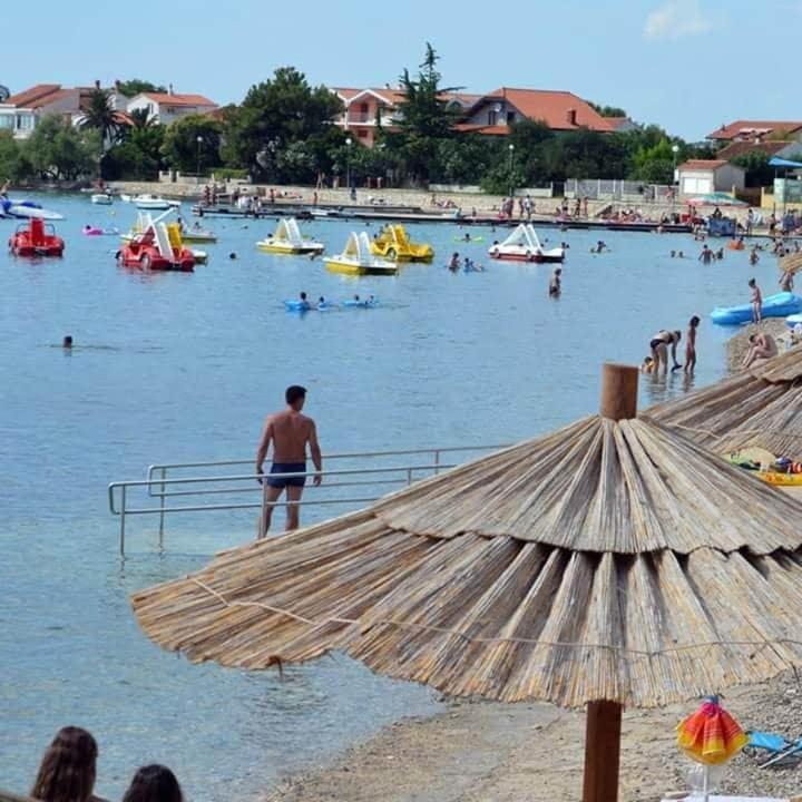 Apartment Sukošan Екстериор снимка